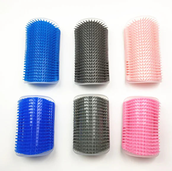 Corner Cat Scratcher Massage Brush clolours blue black pink